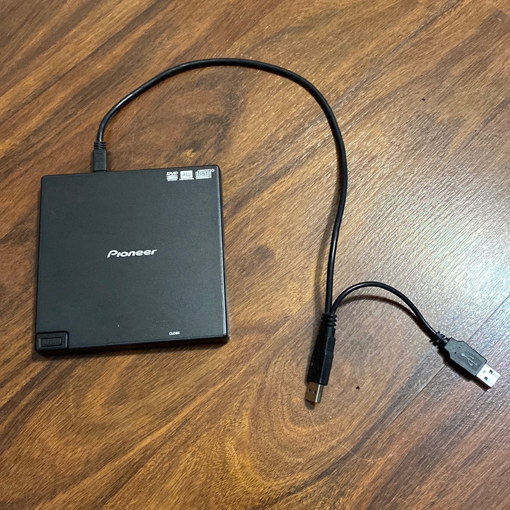 External CD / DVD Player with USB Cord